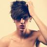 《巫师3》杰洛特香艳cos 娇妻环绕左拥右抱